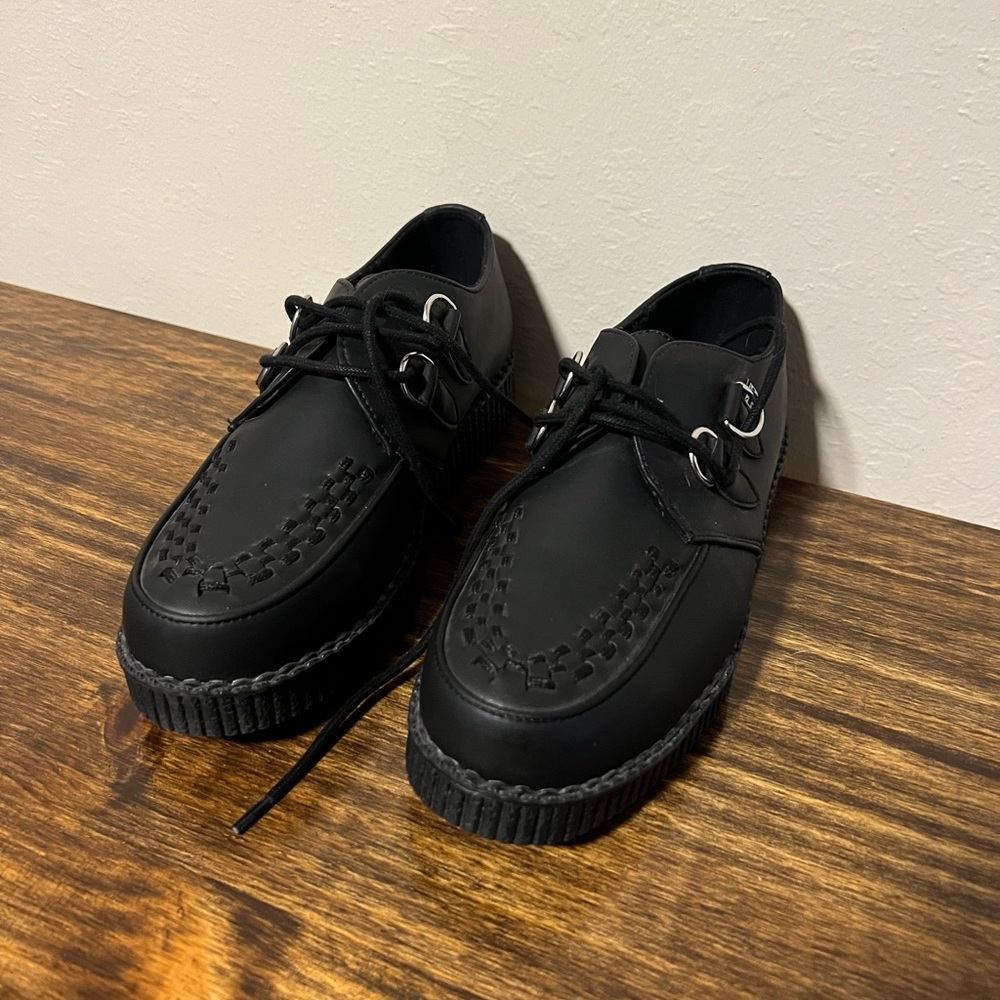 Black TUKskin™ Viva Low Creeper
